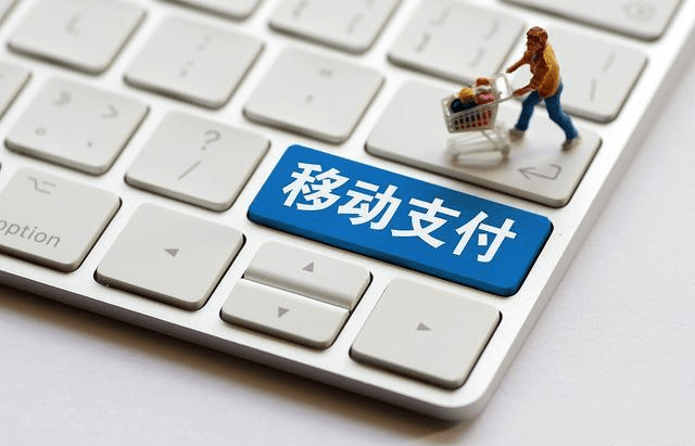 吉兔哥手机最新,“吉兔哥手机新品发布，引领潮流尖端体验。”